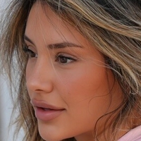 Маріана Мораїс Оголені