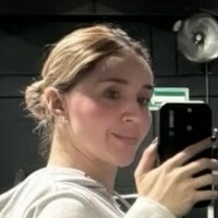 Марисоль Довала Оголені