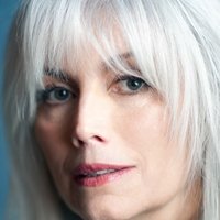 Мейвіс Харріс Оголені