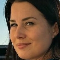 Міган Мореллі Оголені