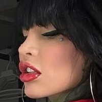 Меган Мора Оголені