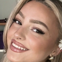 Міладавієсс Оголені