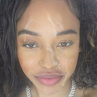 Надіра Супремасі Оголені