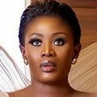 Нана Аква Оголені