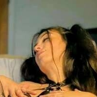 Нанас К’юсі Оголені