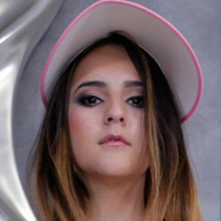 Наталія Азалея Оголені