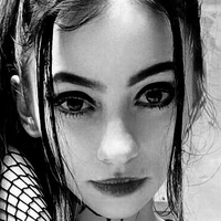 Нікідаймонд1 Оголені