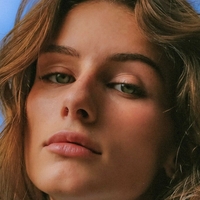 Олівія Руайє Оголені