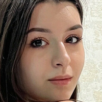 Петит.Грл Оголені