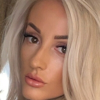 Петра Лешер Оголені