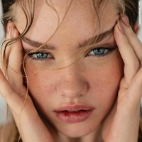 П'єтра Квінтела Оголені