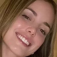 Поппі Лоусон Оголені