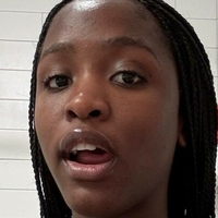 Дівчата Королеви Черв Оголені