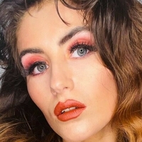 Рейчел Бріггс Оголені