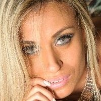 Рафаелла Форназієрі Оголені