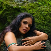 Рагіні Оголені