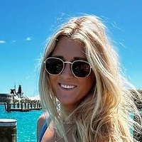 Райлі Гейнс Оголені