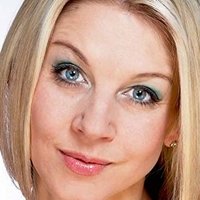 Сабіна Лаурінова Оголені