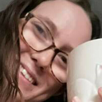 Саманнета Оголені