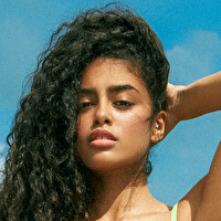 Сара Хамаде Оголені