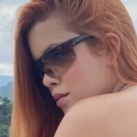 Сативагірл Оголені