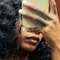 Семай Осалліван Оголені