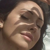 Сол Аманда Соламнда Оголені