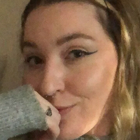 Стонизої Оголені