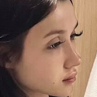 Світі Бонс Оголені