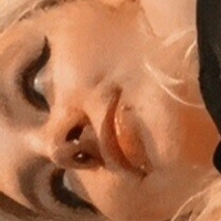 Світлилслхт Оголені