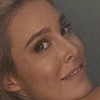 ТеШелбі Рене Оголені