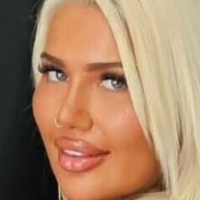 Тіффані Лі Рей Оголені