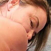 Тіффніколь Оголені