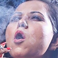 Тіна Ненді Оголені