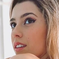 Вален Легарія Оголені