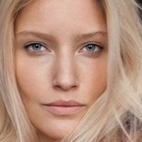 Ванесса Шрайбер Оголені