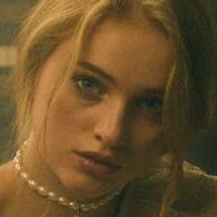 в.духота Оголені