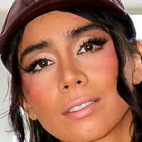 Вайолет Майерс ТБ Оголені