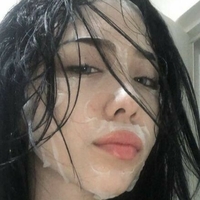 Ямілет Тхт Оголені