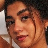 Ясмін Такада Оголені