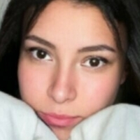 йоркутінайті Оголені