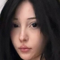 Юмі Хана Оголені