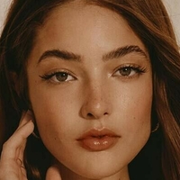 Юріма Сантана Оголені